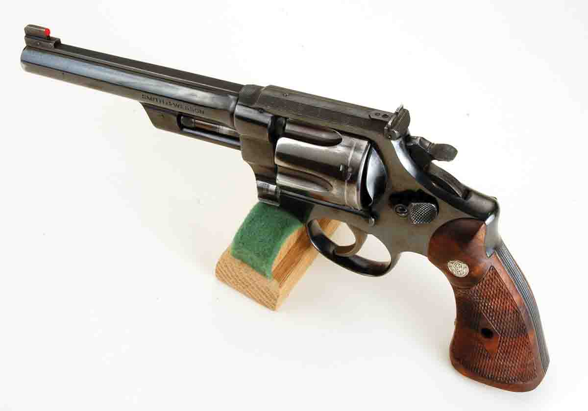 Mike’s S&W 357 Magnum factory letters to 1939. It’s finely checkered top strap and barrel rib show some of the fine fit and finish that the company put into its first ever magnum.